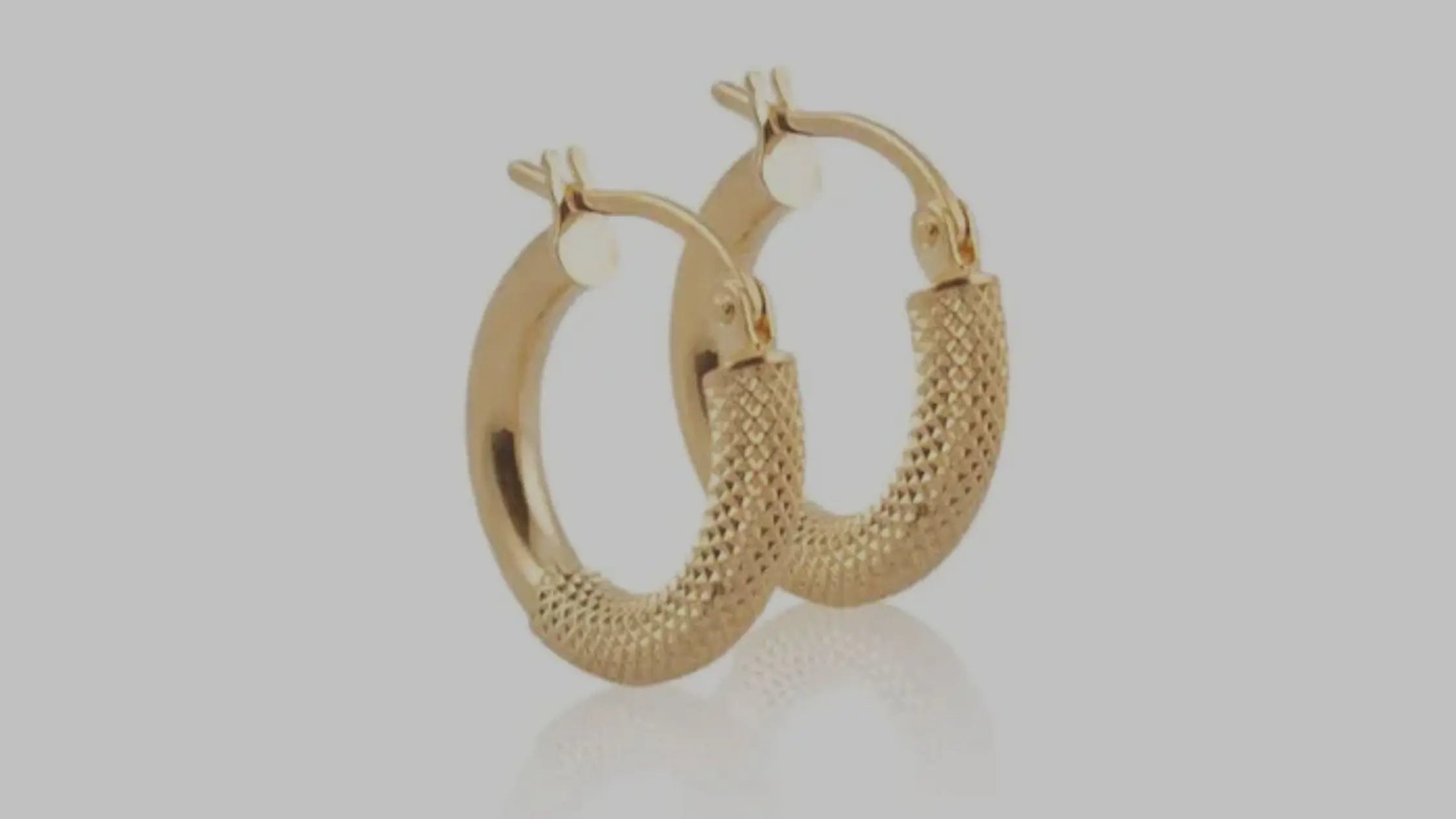 14K-Gold-Textured-Hoop-Earrings-The-Elegance-for-Every-Occasion Varto Jewelry
