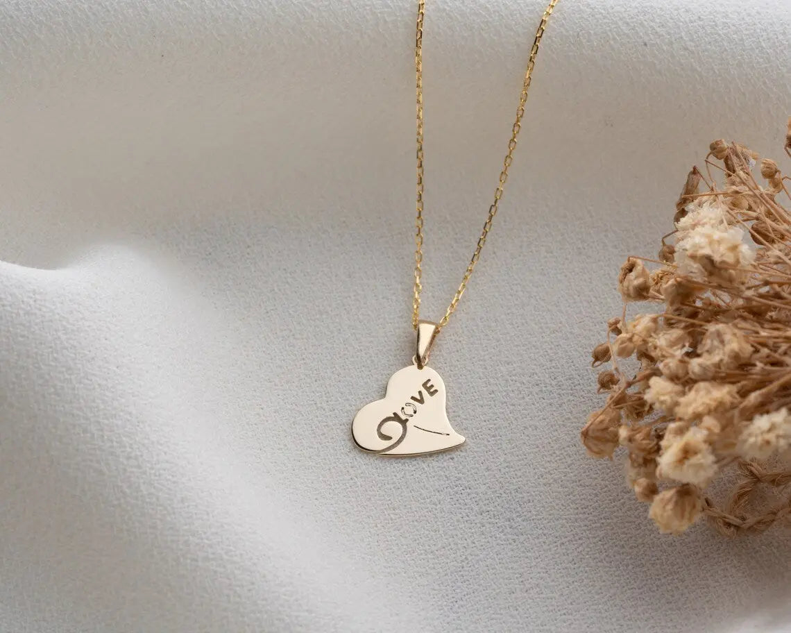 Gold Heart Pendant Necklace | Heart Love Pendant | Varto Jewelry