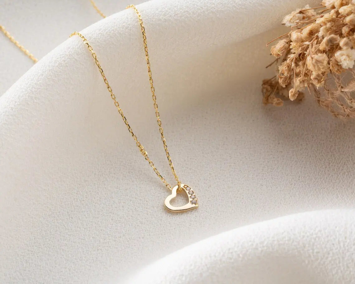 Real Gold Necklace For Women | Dainty Heart Necklace | Varto Jewelry