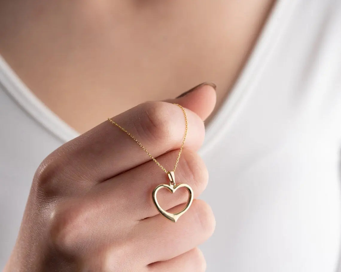 14K Solid Gold Heart Necklace | 14K Solid Gold Necklace | Varto Jewelry