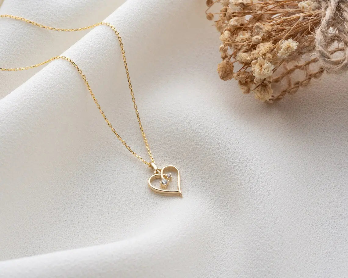 Small Heart Necklace | Tiny Gift for Women | Varto Jewelry