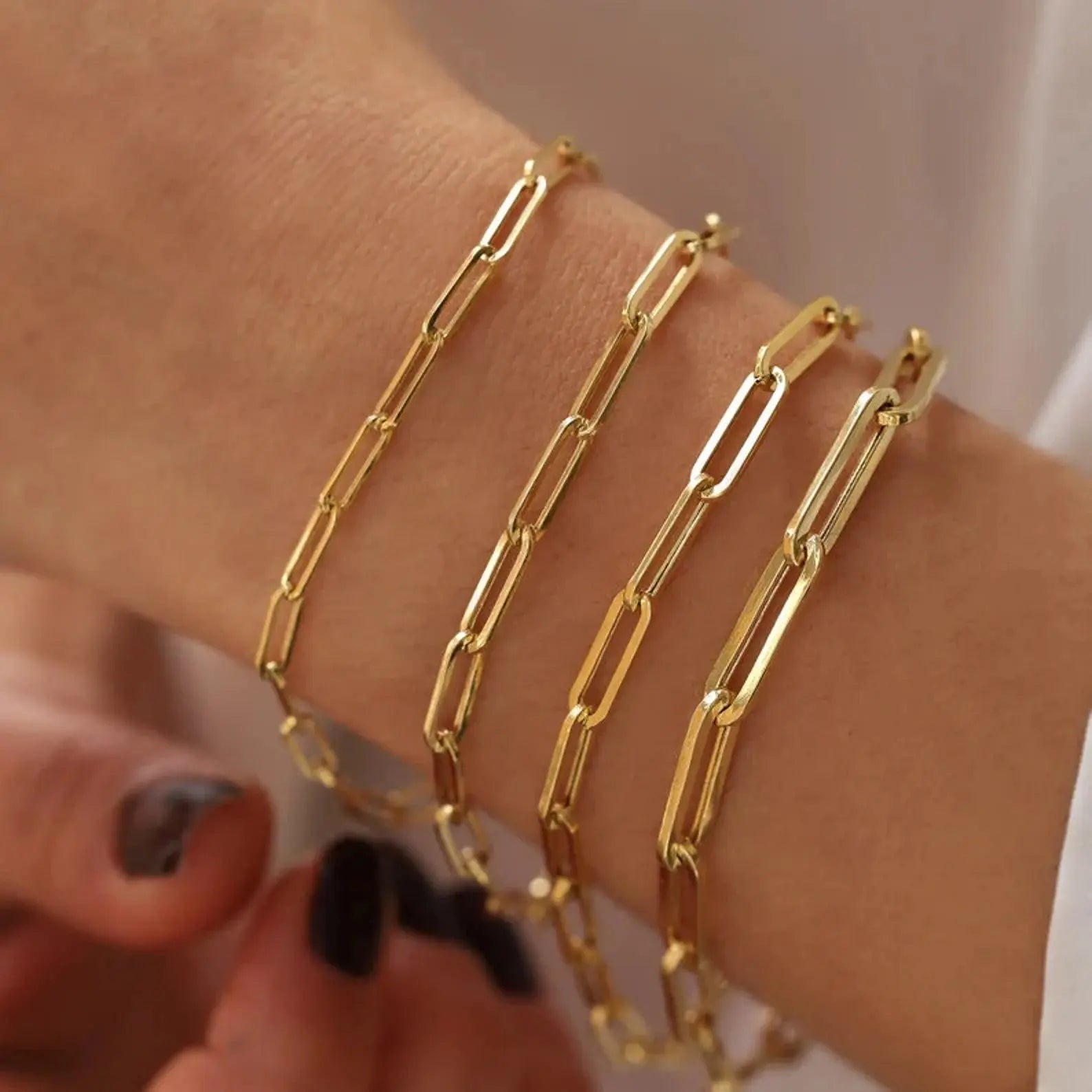 Gold Paperclip Bracelet | Bold 14K Gold Paperclip | Varto Jewelry