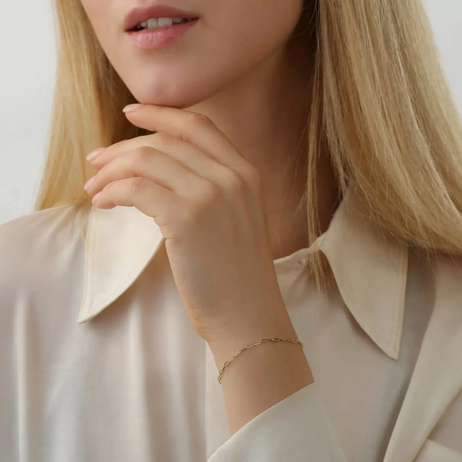 Gold Paperclip Bracelet | Bold 14K Gold Paperclip | Varto Jewelry