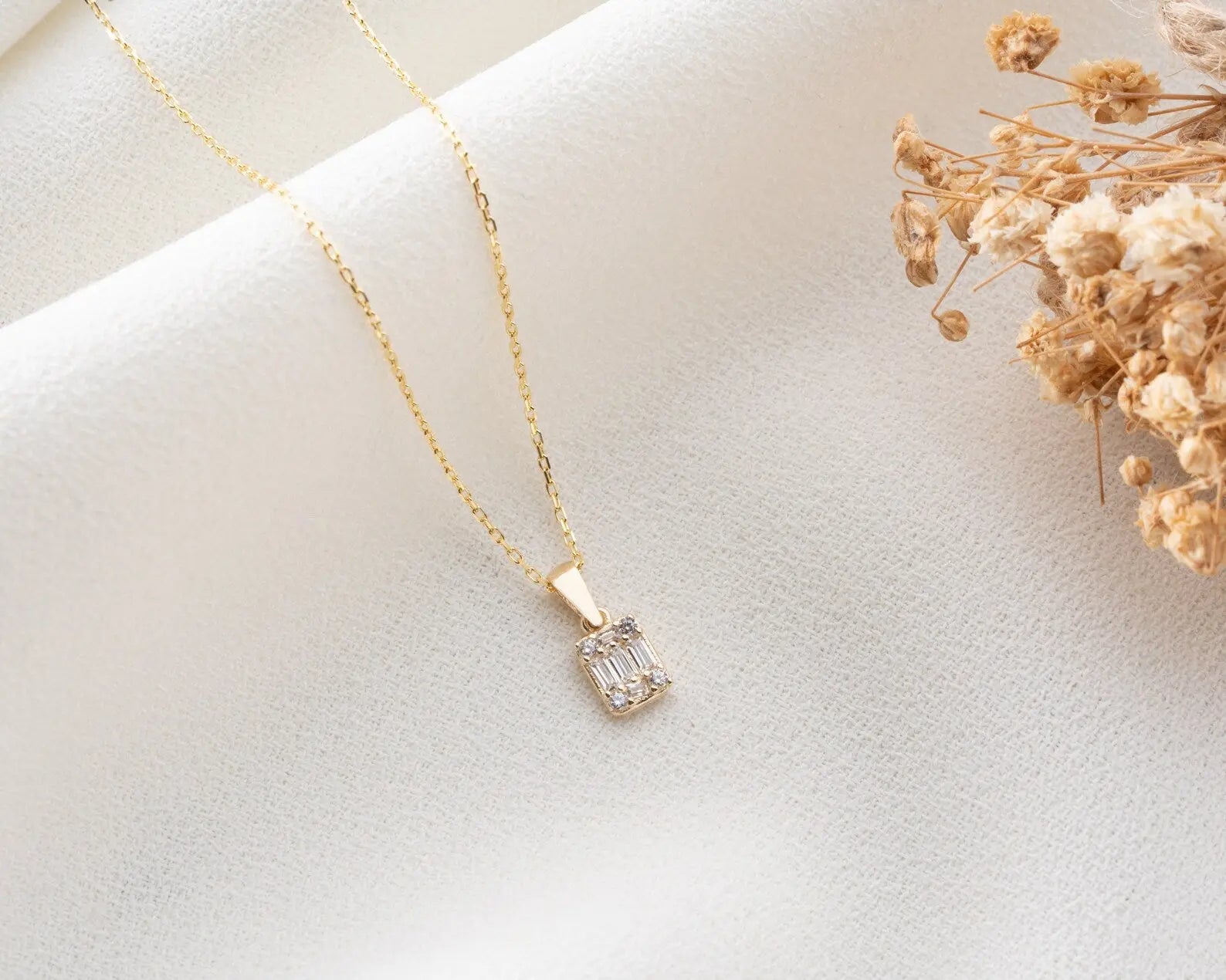 Minimal 14K Gold Emerald Cut Bezel Pendant