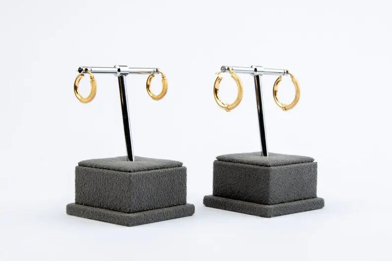 Textured Gold Hoop Earrings | 14K Gold Hoop Earring | Varto Jewelry