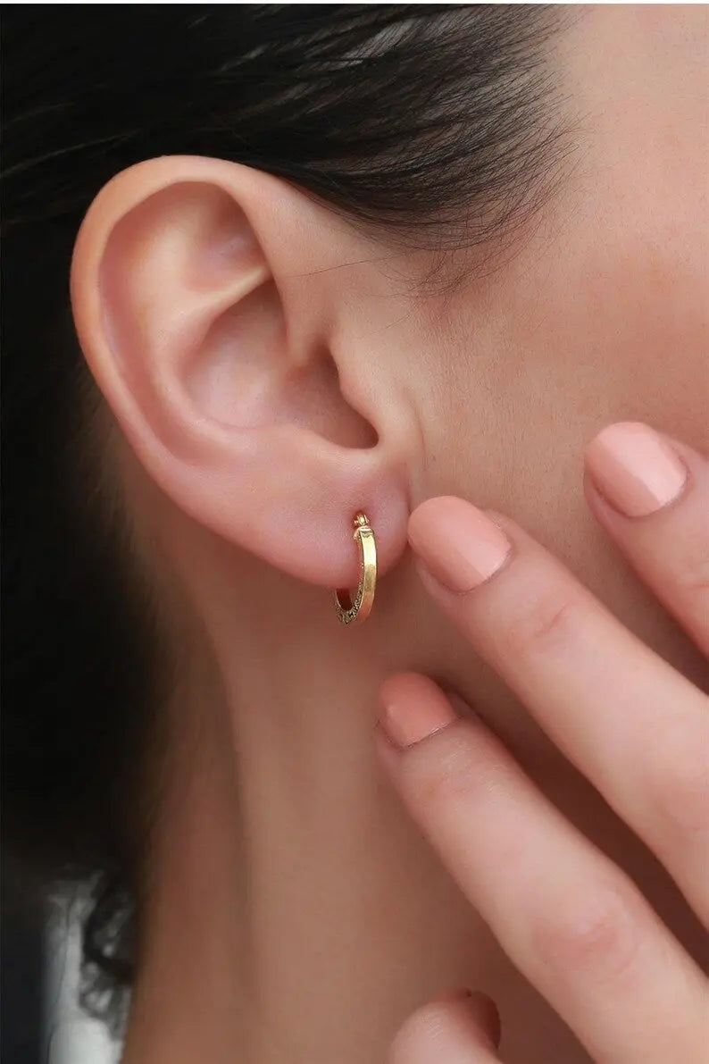 Solid 14K Gold Textured Hoop Earrings | 14K Textured Hoop Earrings | Varto Jewelry