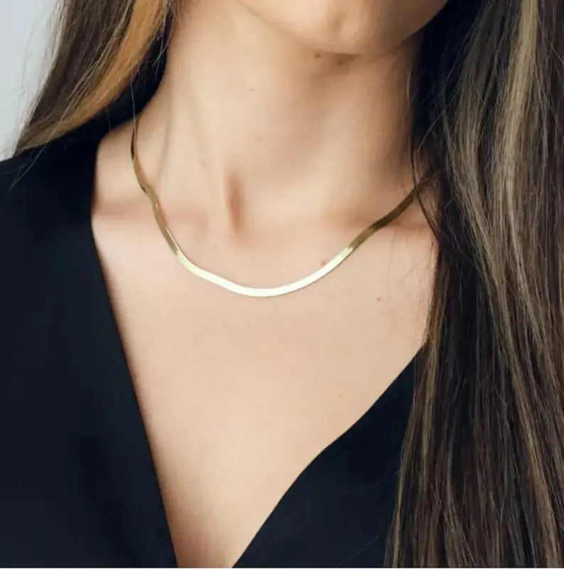 14K Solid Gold Herringbone Necklace | 14K Gold Box Chain Necklace | Varto Jewelry