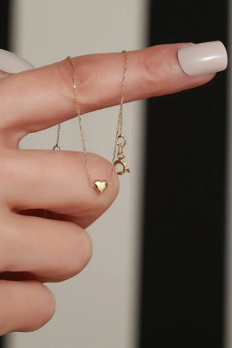 Gold Bracelet With Heart | 14K Gold Tiny Heart Bracelet| Varto Jewelry