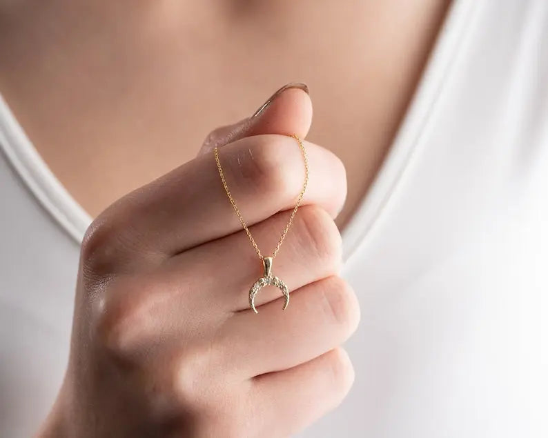 Crescent Moon Gold Necklace | 14k Moon Phases Pendant | Varto Jewelry