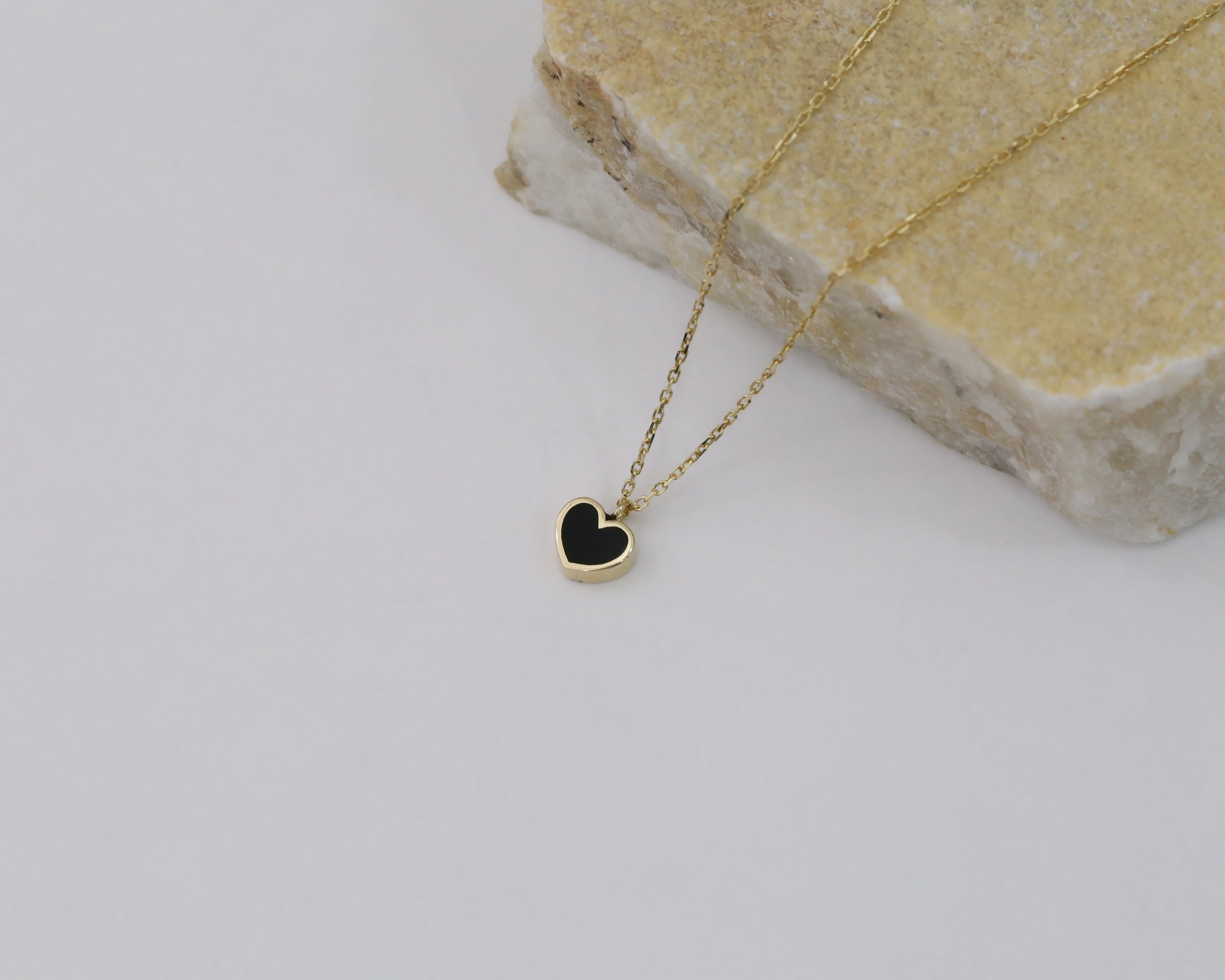 14K Gold Minimalist Enamel Heart Necklace