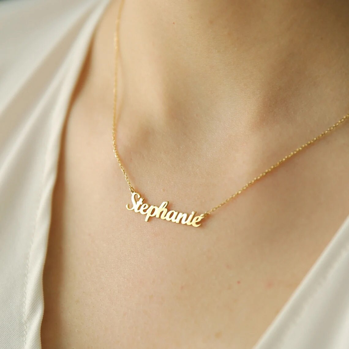 Custom Name Necklace Gold | 14K Gold Name Necklace | Varto Jewelry
