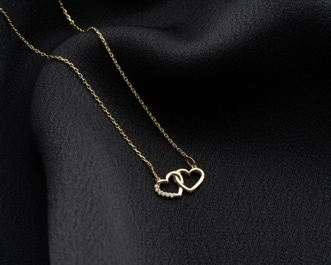 Women's Heart Necklace | Dainty Heart Necklace | Varto Jewelry