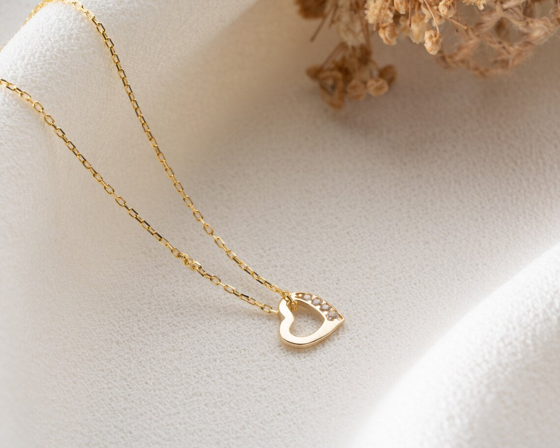 Real Gold Necklace For Women | Dainty Heart Necklace | Varto Jewelry