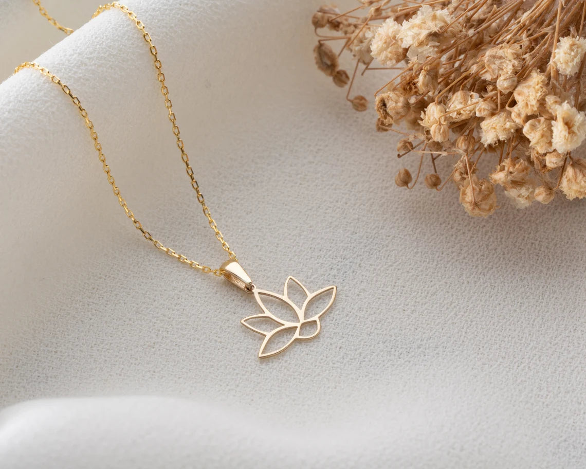 Gold Lotus Necklace | 14K Gold Dainty Flower Pendant | Varto Jewelry