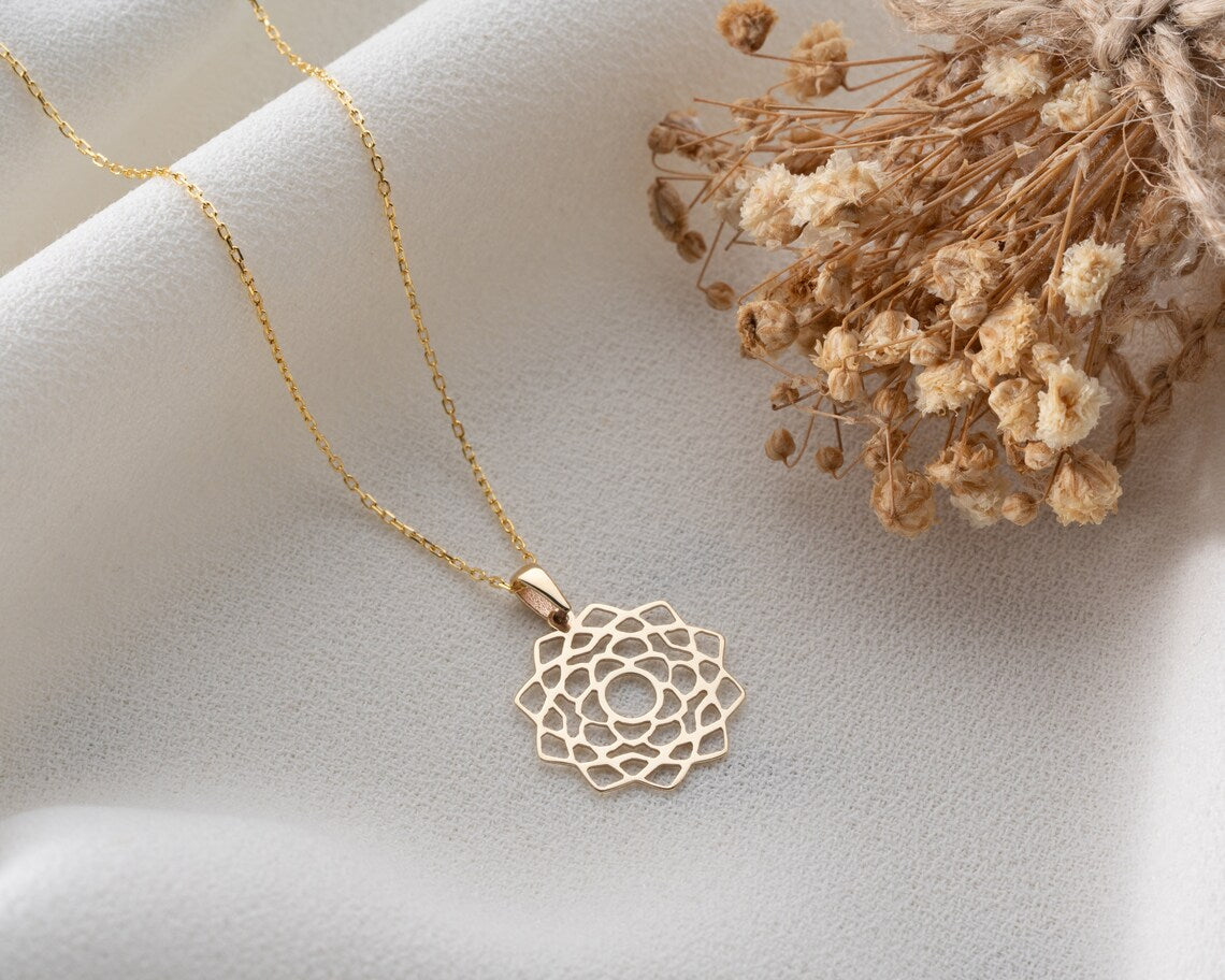 Gold Flower Necklace | 14K Gold Chakra Charm Necklace | Varto Jewelry