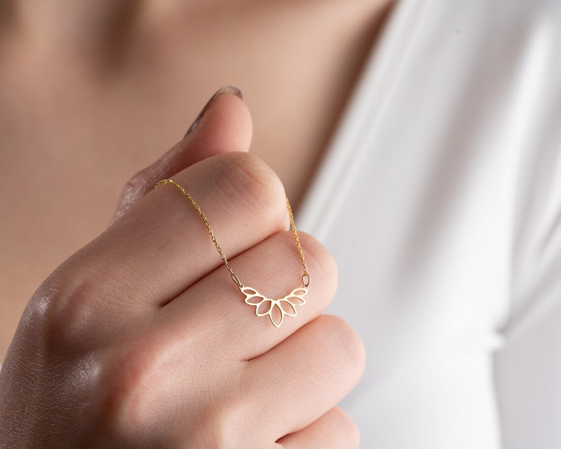 Womens Lotus Flower Necklace | 14K Gold Lotus Pendant | Varto Jewelry
