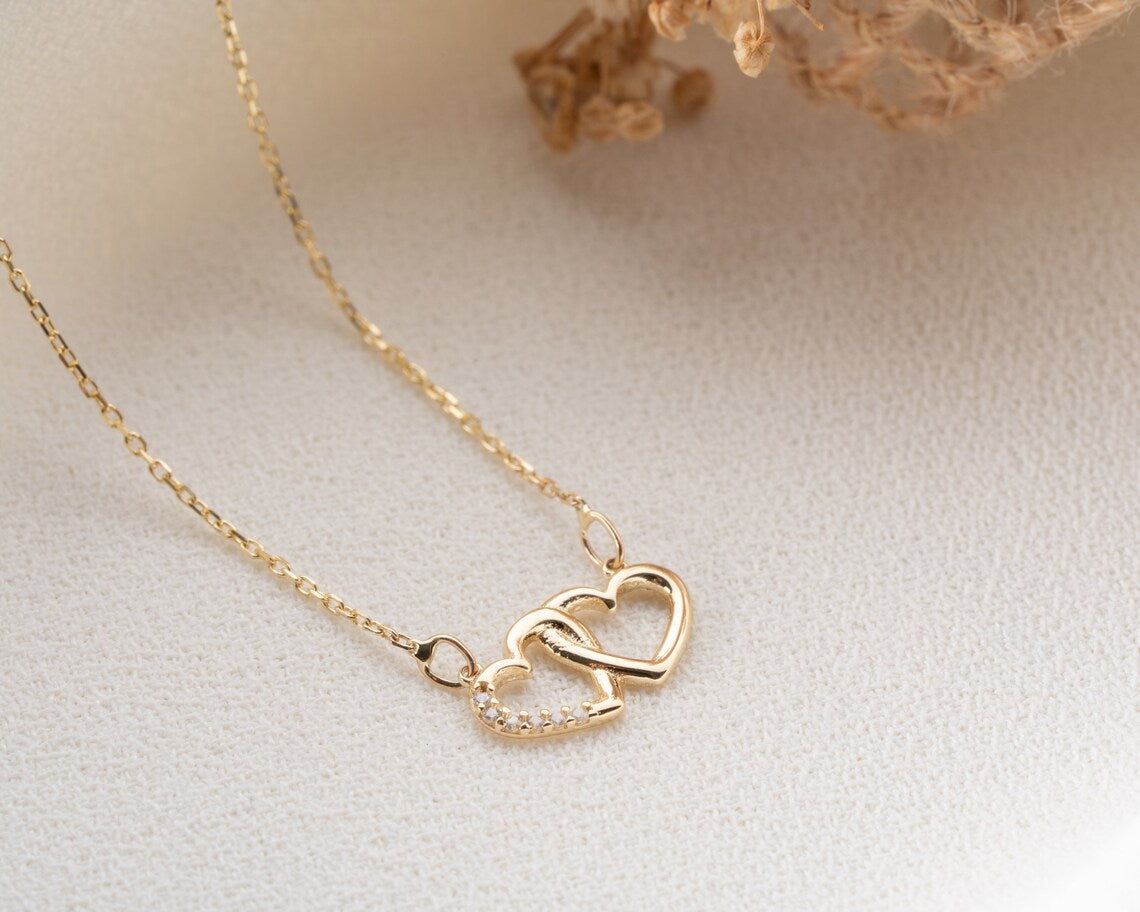 Women's Heart Necklace | Dainty Heart Necklace | Varto Jewelry