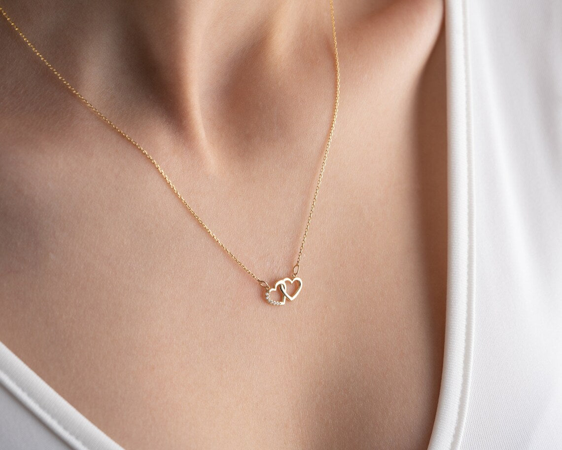 Women's Heart Necklace | Dainty Heart Necklace | Varto Jewelry