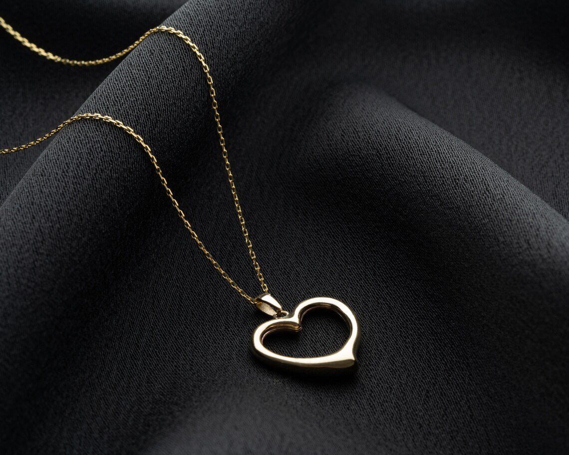 Heart Pendant Necklace Gold | 14K Solid Gold Necklace | Varto Jewelry