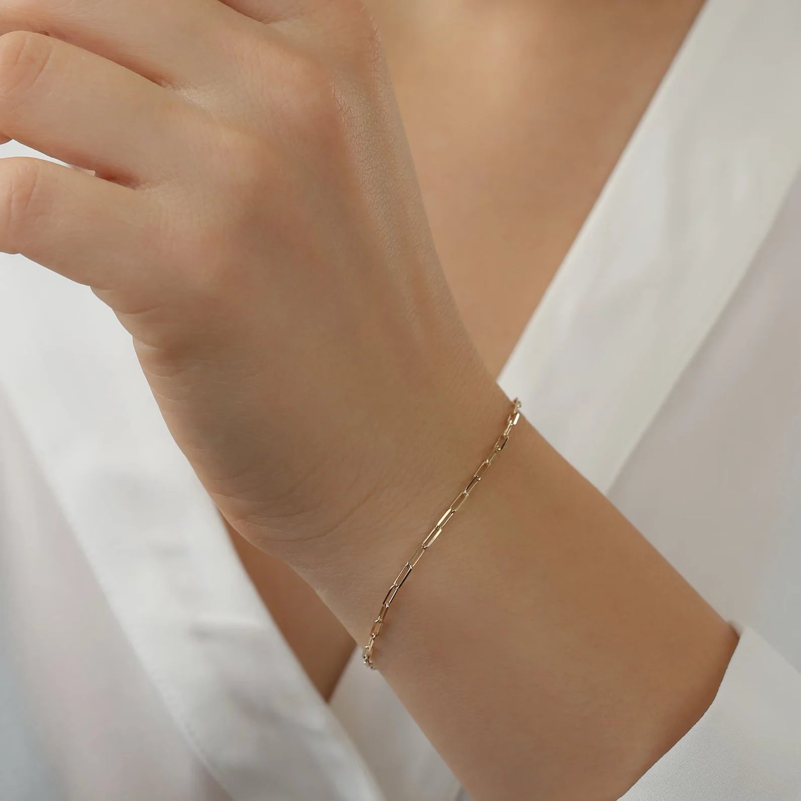 Gold Paperclip Bracelet | Bold 14K Gold Paperclip | Varto Jewelry