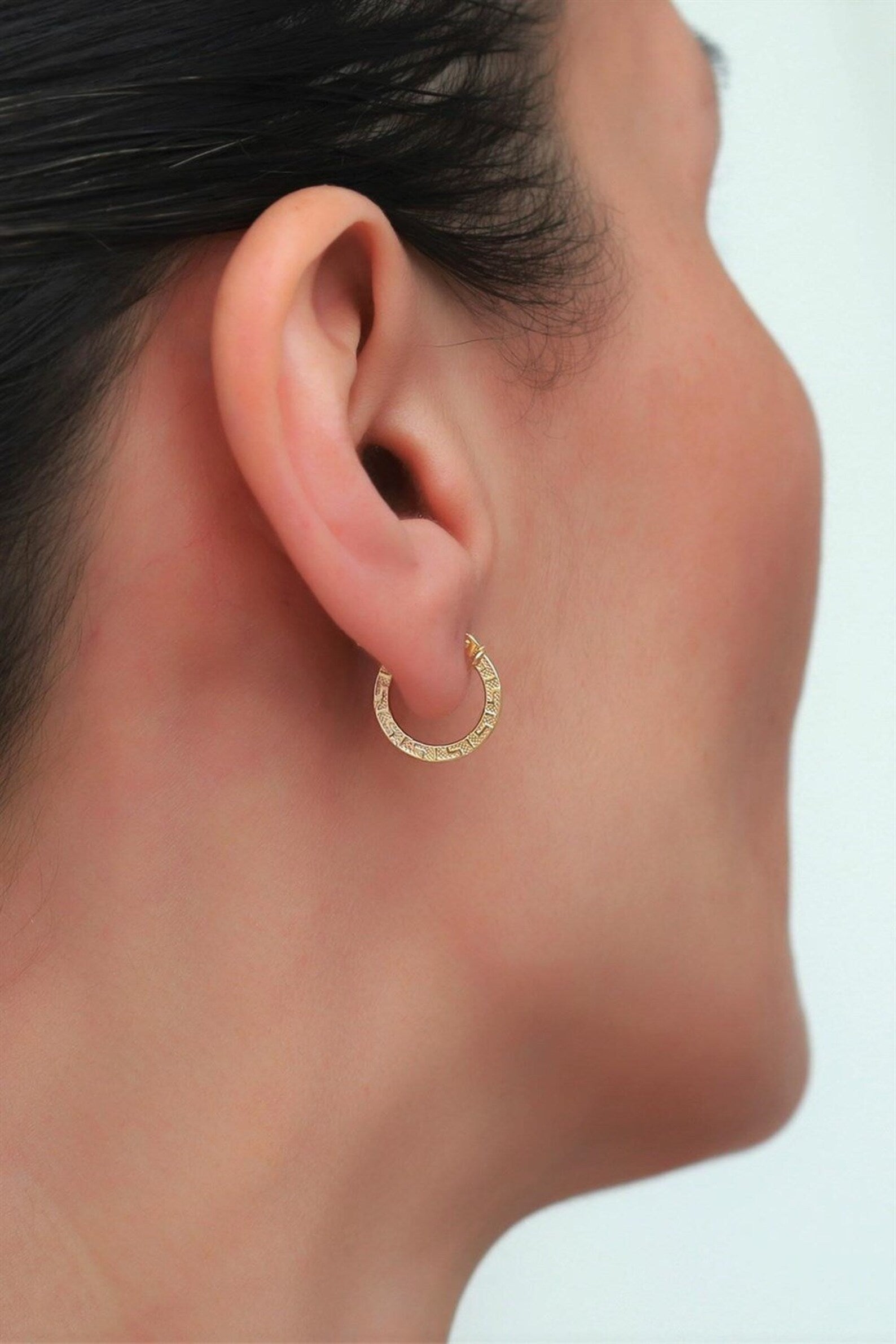 Real Gold Hoop Earrings | 14K Textured Hoop Earrings | Varto Jewelry