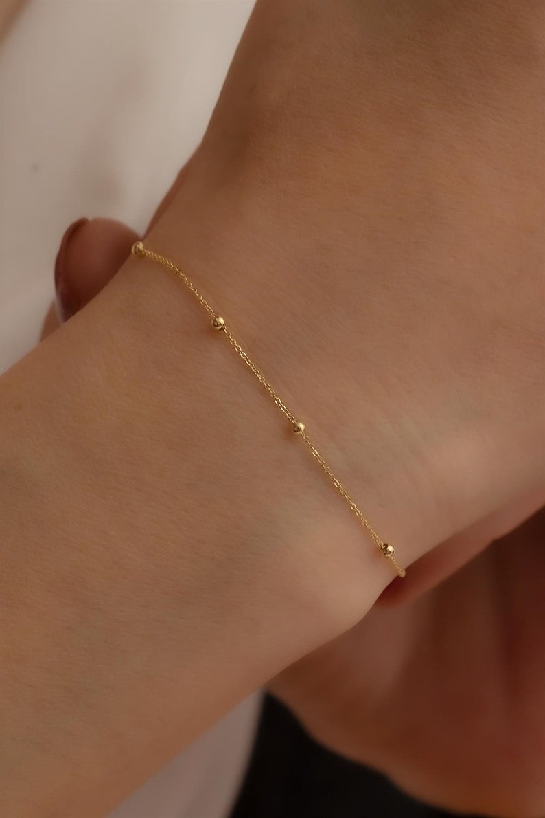 Thin Gold Bracelet | 14K Gold Bead Chain Bracelet | Varto Jewelry