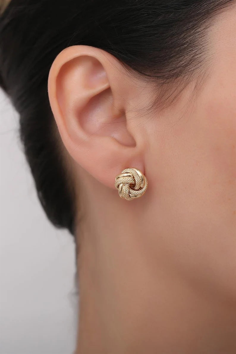 Gold Stud Earrings For Women | Gold Pushback Earrings | Varto Jewelry