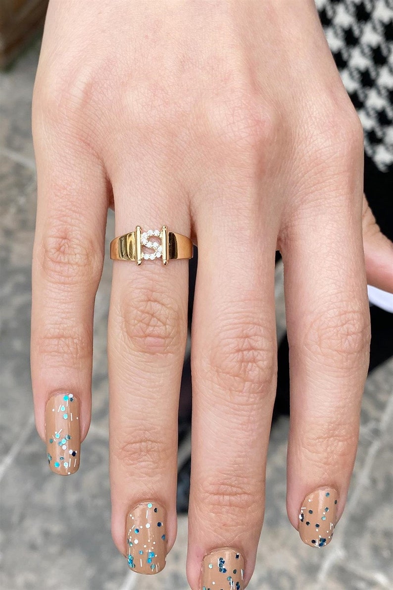 Gold Ring With Initials | Custom Pave Stone Gold Ring | Varto Jewelry
