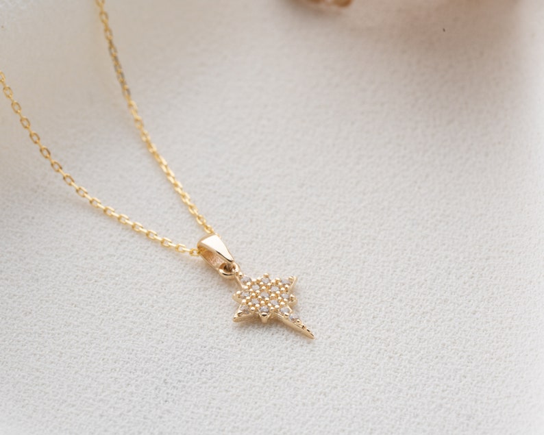 North Star Necklace | 14K Gold Pole Star Necklace | Varto Jewelry