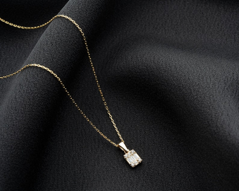 Bezel Diamond Necklace | 14K Gold Emerald Bezel Pendant| Varto Jewelry